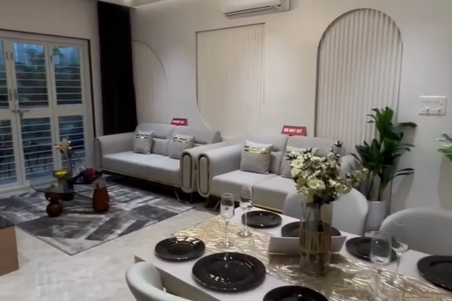 Redision-Royal-Internal